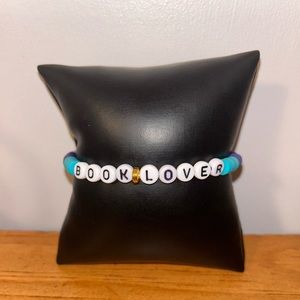 Book Lover Heishi Bracelet